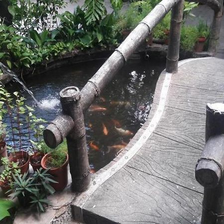 Hotel Airlangga Mataram Exteriör bild