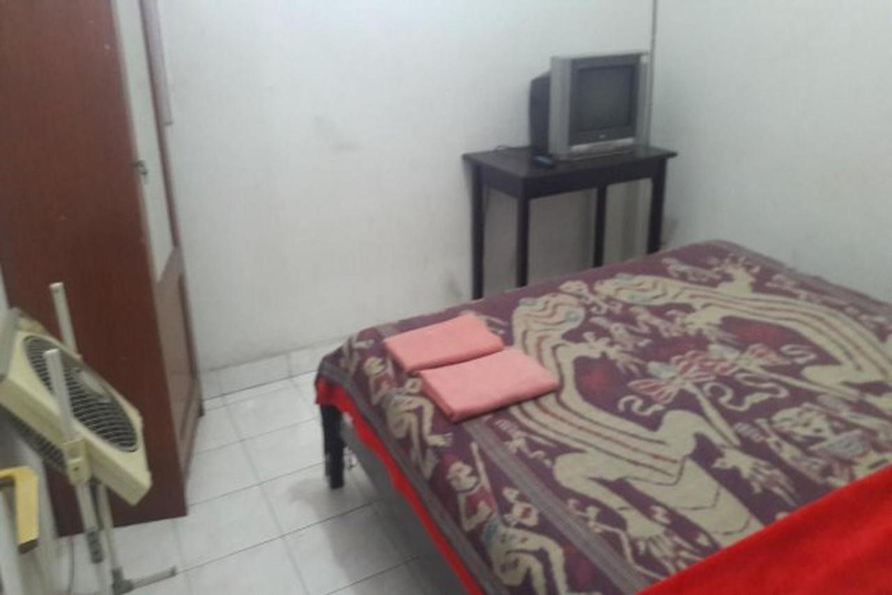 Hotel Airlangga Mataram Exteriör bild