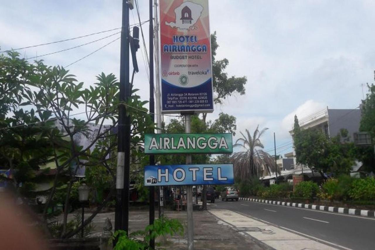 Hotel Airlangga Mataram Exteriör bild