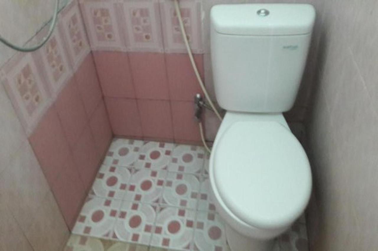 Hotel Airlangga Mataram Exteriör bild